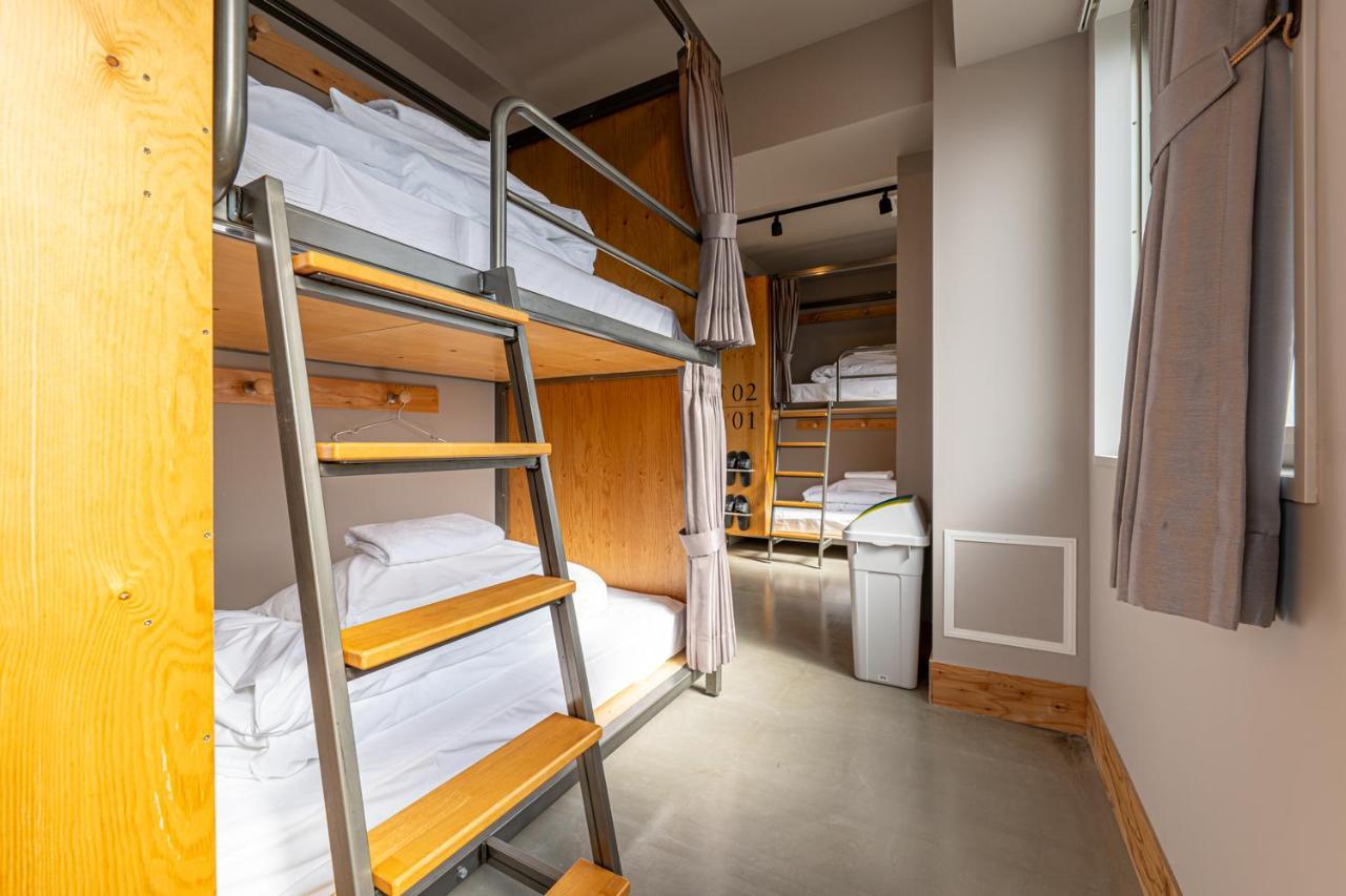 Wise Owl Hostels Кіото Екстер'єр фото